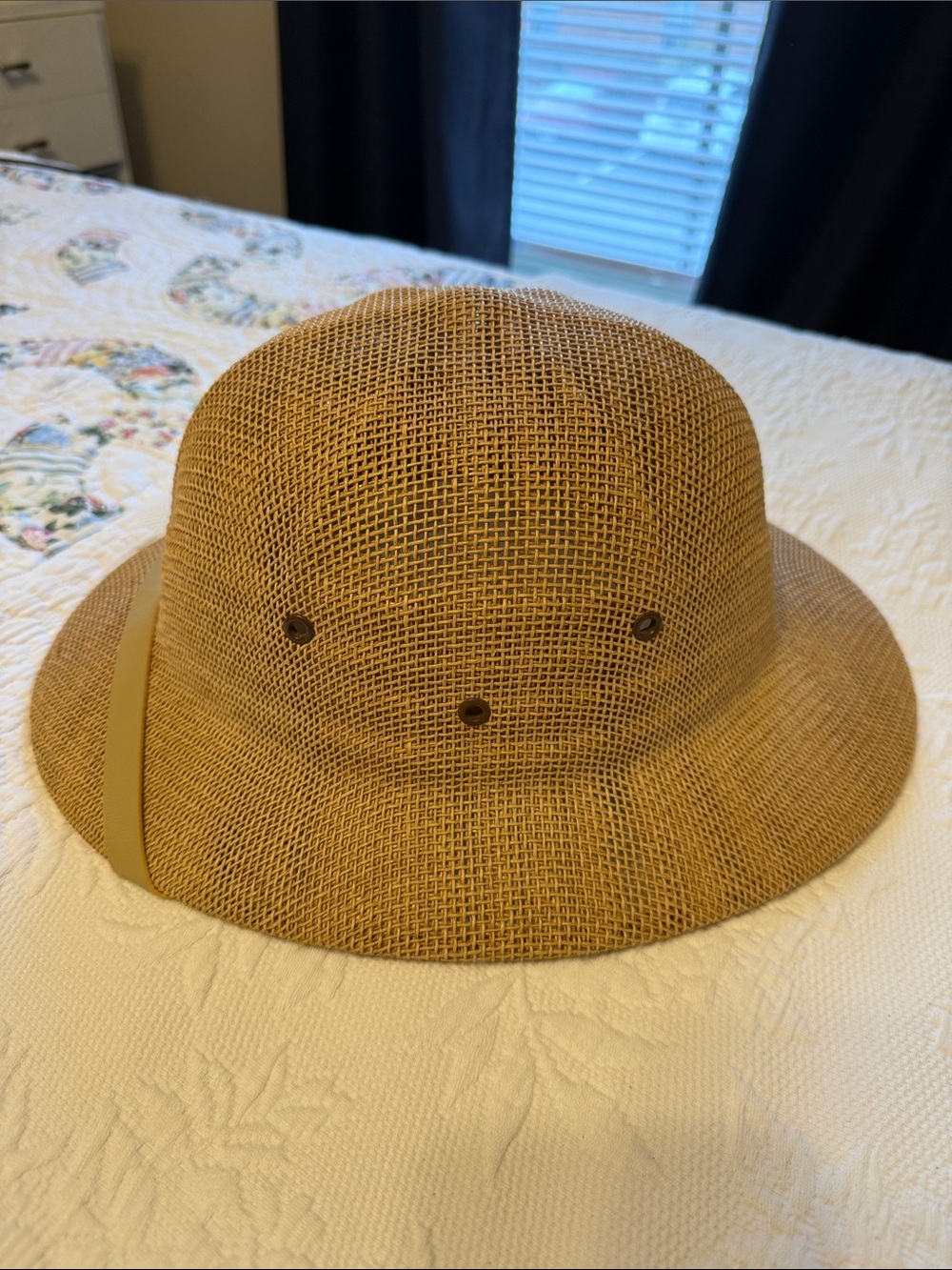 Men's or Women’s  Tan Straw Bucket Hat - Unbranded Safari style